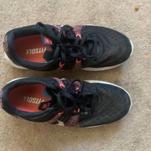 Nike gym shoes